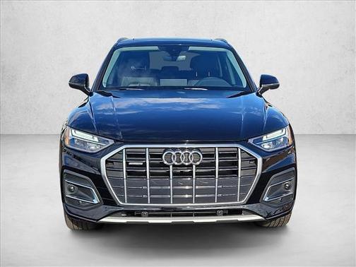 2023 Audi Q5 40 Premium