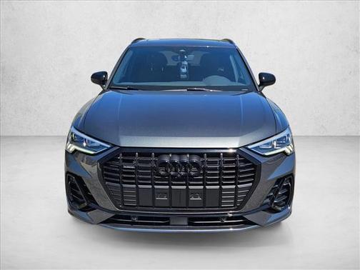Daytona Gray Pearl Effect 2025 Audi Q3 45 S line Premium Plus