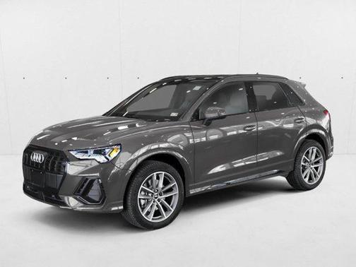 Daytona Gray Pearl Effect 2025 Audi Q3 45 S line Premium Plus