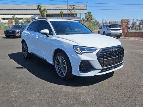 Glacier White Metallic 2025 Audi Q3 Premium 45 TFSI S line quattro Tiptronic