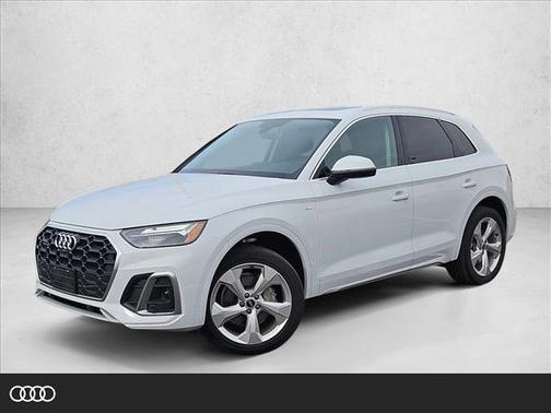 2023 Audi Q5 45 S line Premium Plus