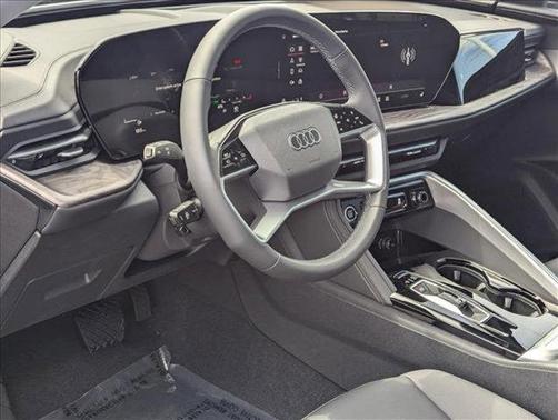 2025 Audi Q5 Premium