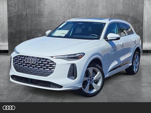 2025 Audi Q5 Premium Plus