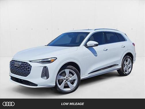 2025 Audi Q5 Premium Plus