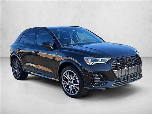 2025 Audi Q3 45 S line Premium Plus