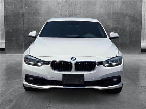 2017 BMW 330 330i