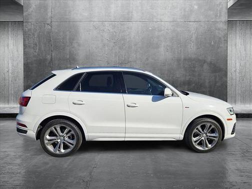 2016 Audi Q3 Prestige