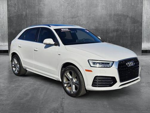 2016 Audi Q3 Prestige