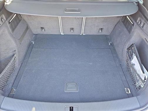 2024 Audi Q5 45 S line Premium