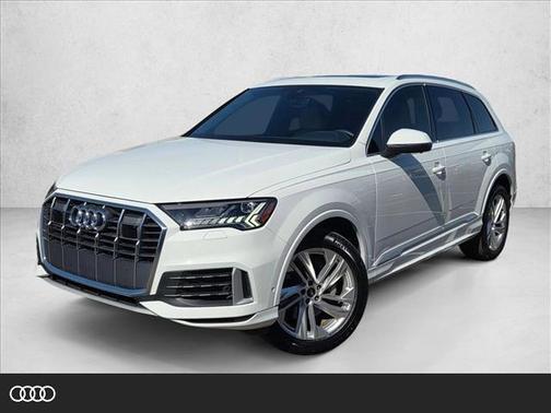Carrara White 2023 Audi Q7 55 Premium