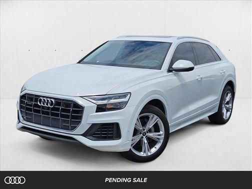 2022 Audi Q8 55 Premium Plus