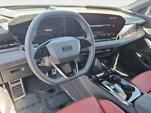 2025 Audi SQ6 e-tron Prestige quattro