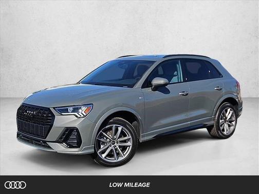 2025 Audi Q3 Premium 45 TFSI S line quattro Tiptronic