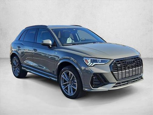 2025 Audi Q3 Premium 45 TFSI S line quattro Tiptronic