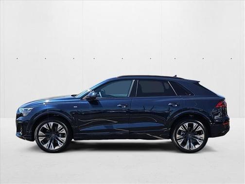 2025 Audi Q8 55 Premium Plus