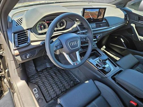 2025 Audi Q5 55 S line Premium Plus