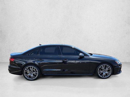 Mythos Black Metallic 2024 Audi S4 Premium Plus TFSI quattro Tiptronic