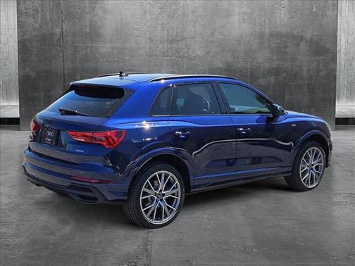 2025 Audi Q3 45 S line Premium Plus