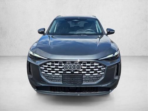 Tambora Gray Metallic 2025 Audi Q5 Premium TFSI quattro S tronic