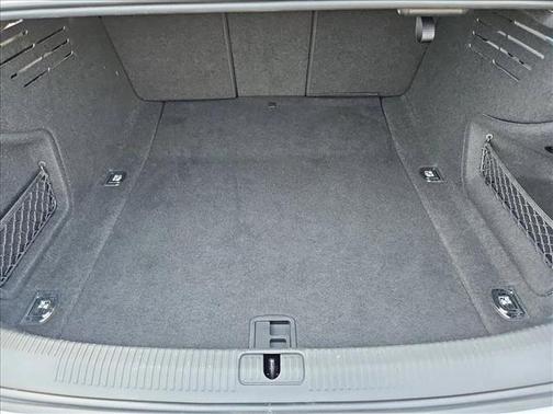 2018 Audi A4 2.0T ultra Premium Plus