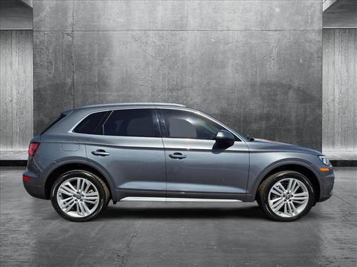 2020 Audi Q5 45 Premium Plus