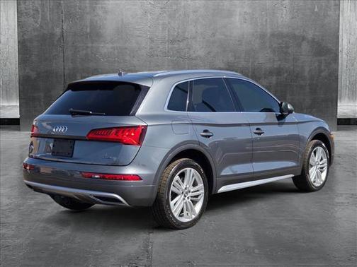 2020 Audi Q5 45 Premium Plus