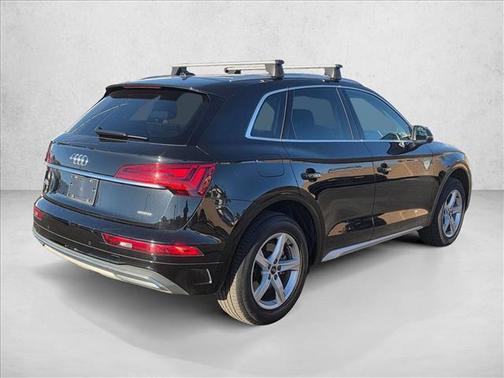 2023 Audi Q5 40 Premium
