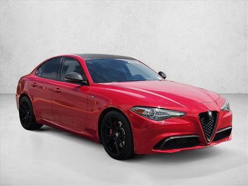 Alfa Rosso 2019 Alfa Romeo Giulia Base