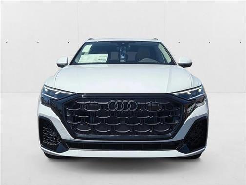 2025 Audi Q8 55 Premium Plus