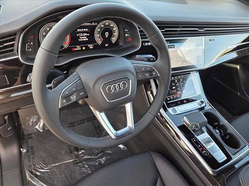 2026 Audi Q7 55 Premium Plus