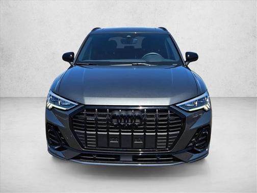 Daytona Gray Pearl Effect 2025 Audi Q3 45 S line Premium Plus