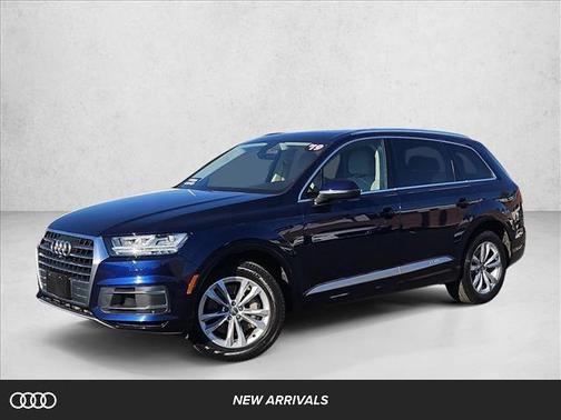 2019 Audi Q7 55 Premium Plus