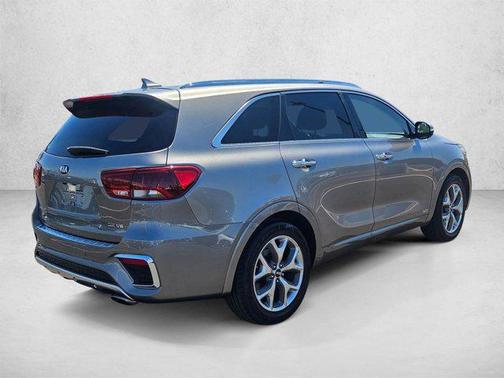 Titanium Silver 2019 Kia Sorento SX