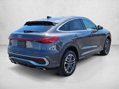 Tambora Gray Metallic 2025 Audi Q5 Premium TFSI quattro S tronic