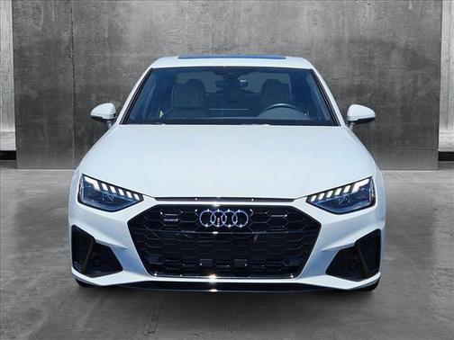 2025 Audi A4 45 S line Premium
