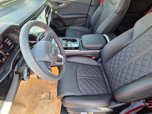 Daytona Gray Pearl Effect 2026 Audi SQ8 4.0T Prestige