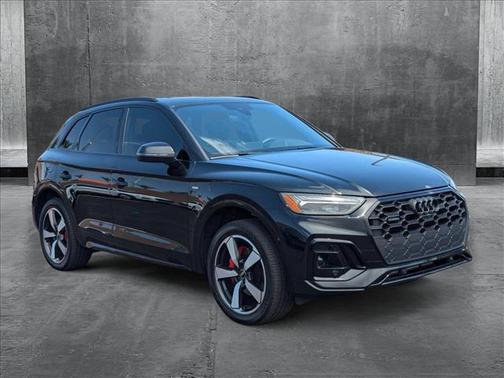 2024 Audi Q5 45 S line Premium Plus