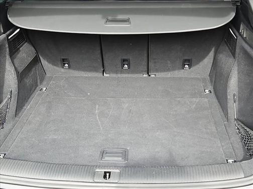 2022 Audi Q5 40 Premium Plus