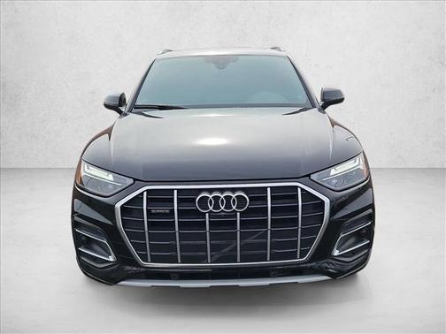 2022 Audi Q5 40 Premium Plus