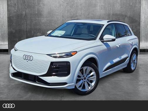 2025 Audi Q6 e-tron Premium