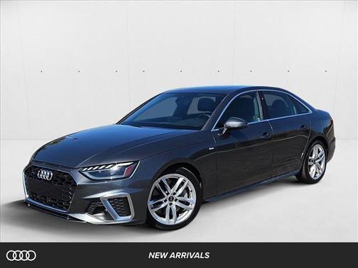 2023 Audi A4 45 S line Premium