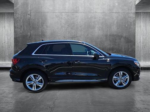 2024 Audi Q3 45 S line Premium Plus