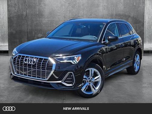 2024 Audi Q3 45 S line Premium Plus