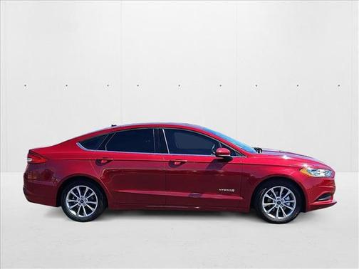 2017 Ford Fusion Hybrid SE
