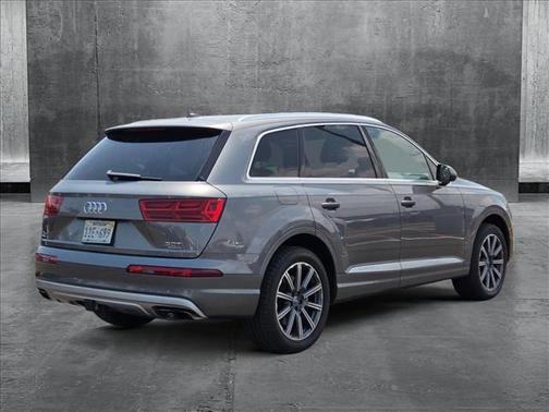 2017 Audi Q7 3.0T Premium