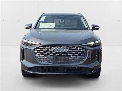 2025 Audi Q5 Premium