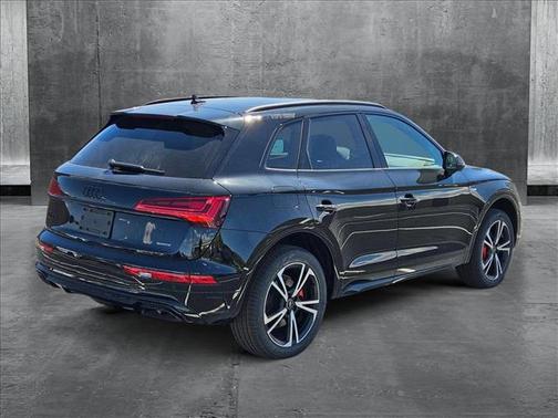 2025 Audi Q5 45 S line Premium Plus