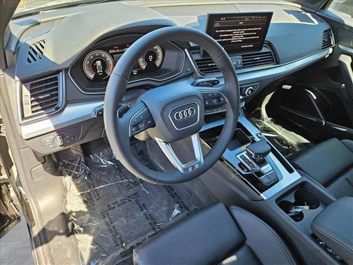 2025 Audi Q5 45 S line Premium Plus