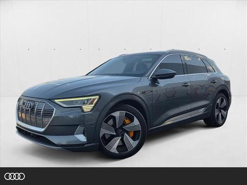 2019 Audi e-tron Premium Plus