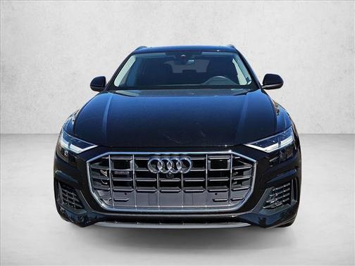 2022 Audi Q8 55 Premium Plus